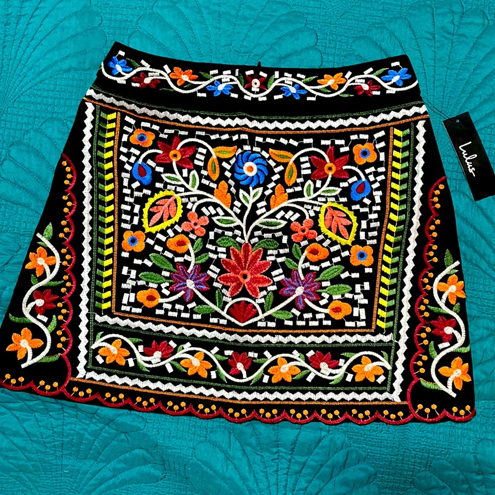 Lulu’s mini skirt